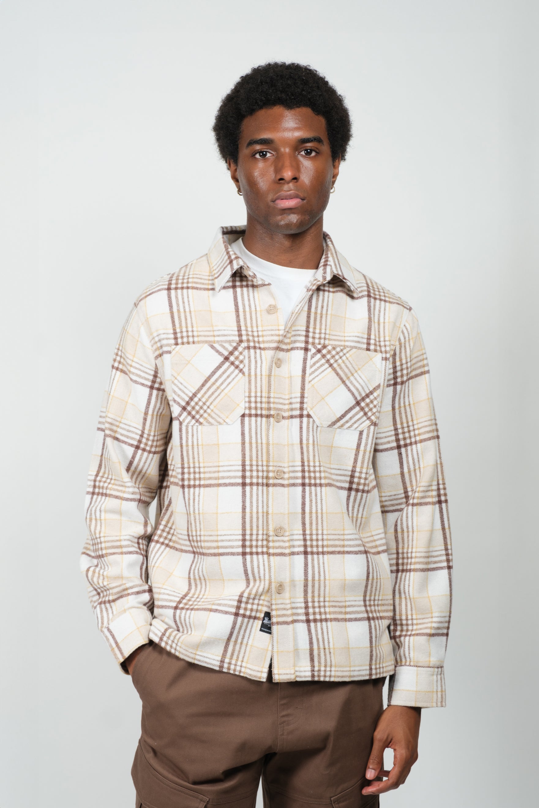 Warm, breathable heavy flannel shacket
#color_cream