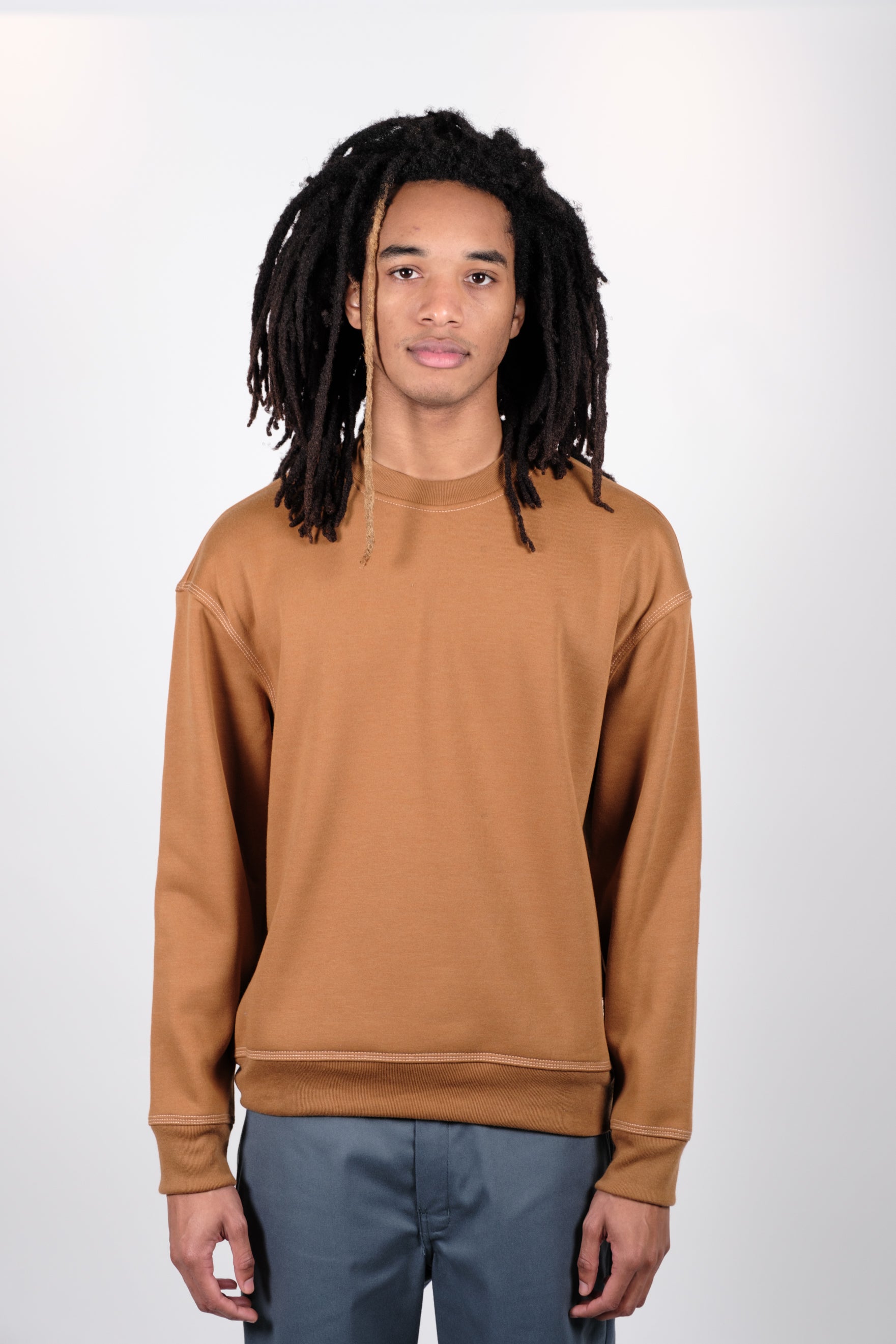 Contrast Stitch Crewneck Sweatshirt Brooklyn Cloth