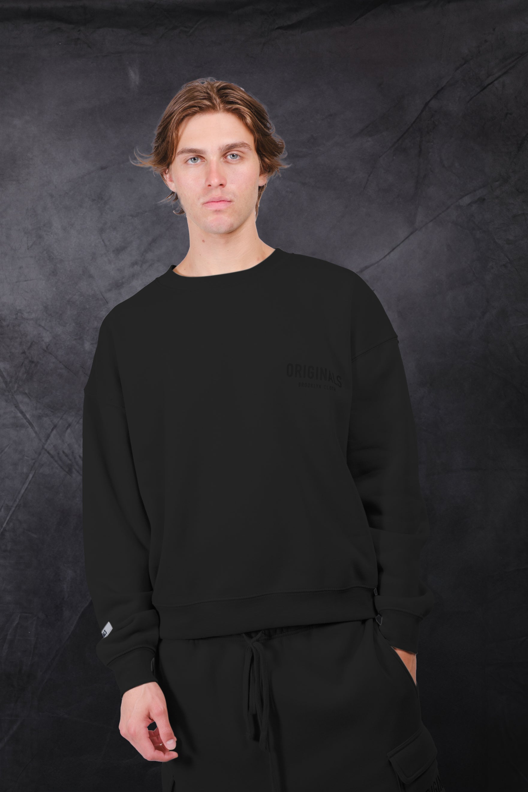 Brooklyn Cloth Originals Hd Fleece Crew in relaxed oversized fit
#color_dusty-black