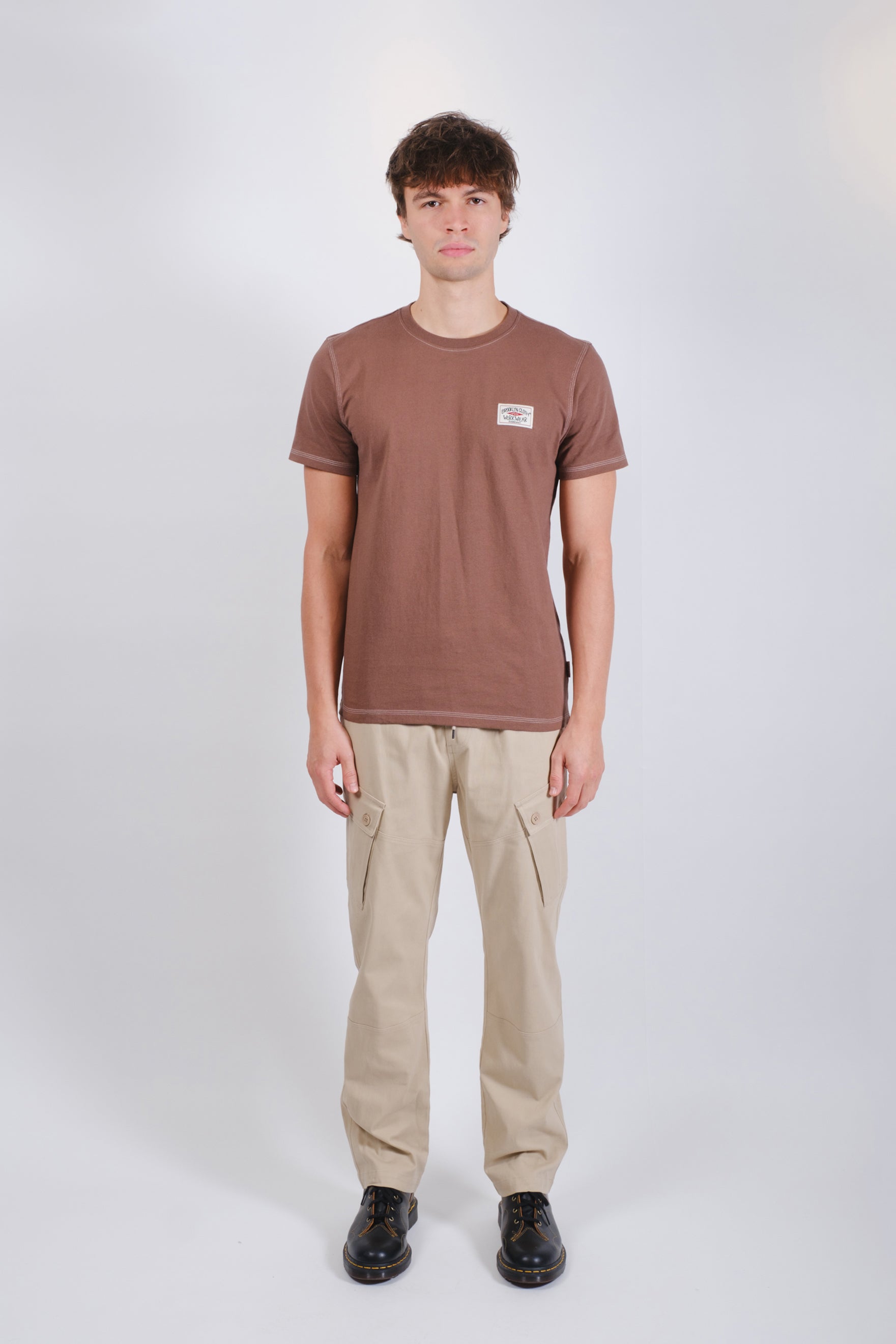 250 GSM oversized cotton crewneck with contrast stitching
#color_brown